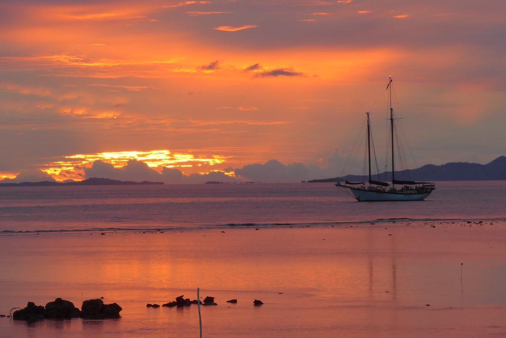First Landing Beach Resort&Villas Lautoka Exterior foto