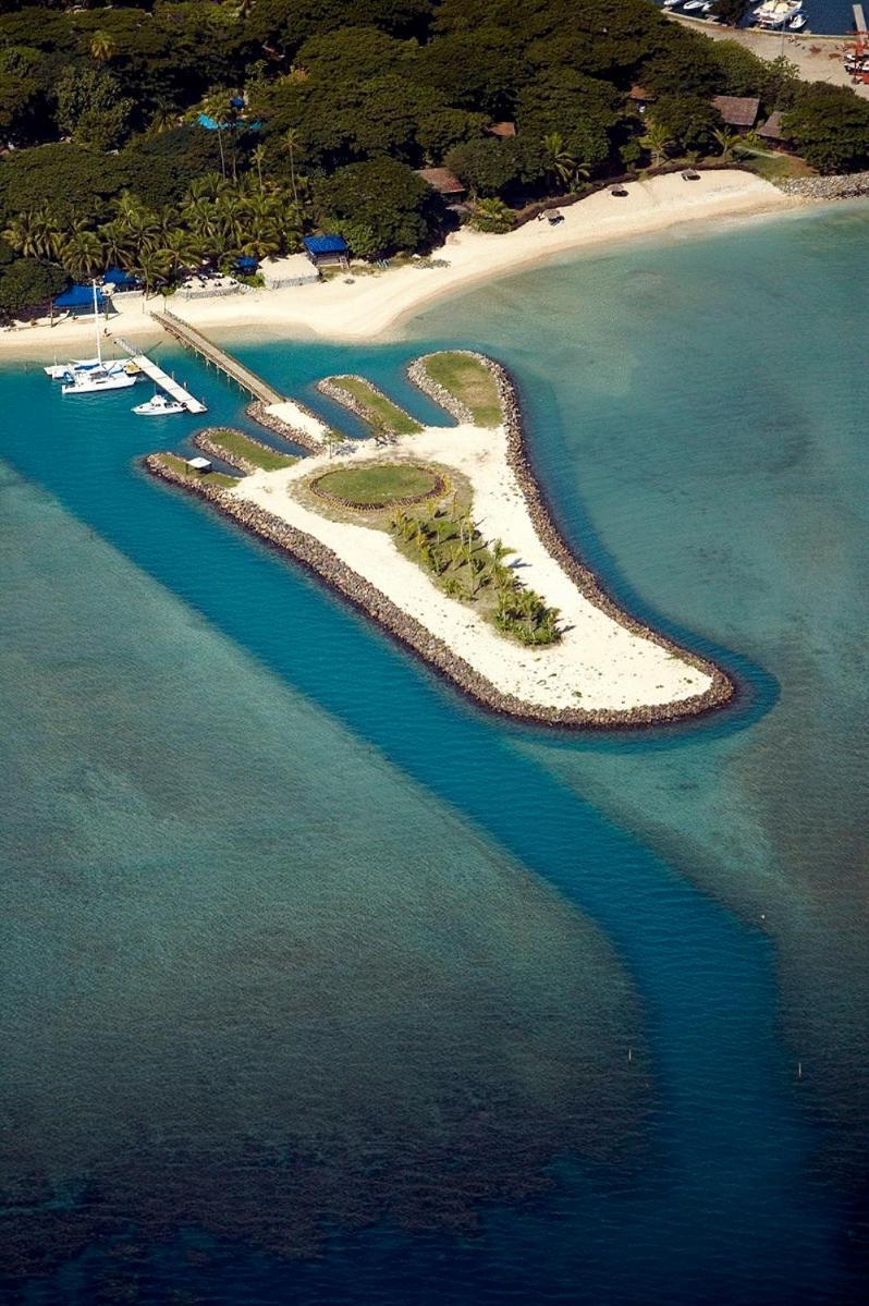 First Landing Beach Resort&Villas Lautoka Exterior foto